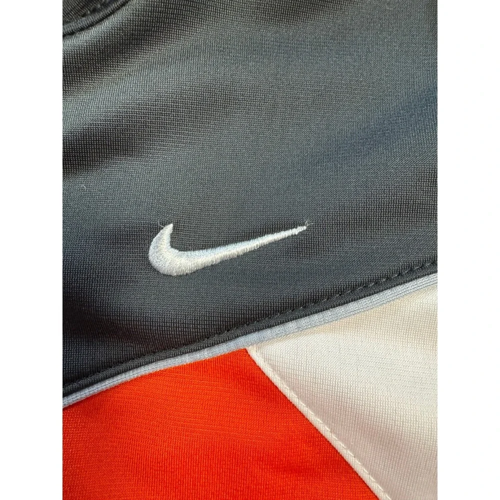 Nike this vibrant